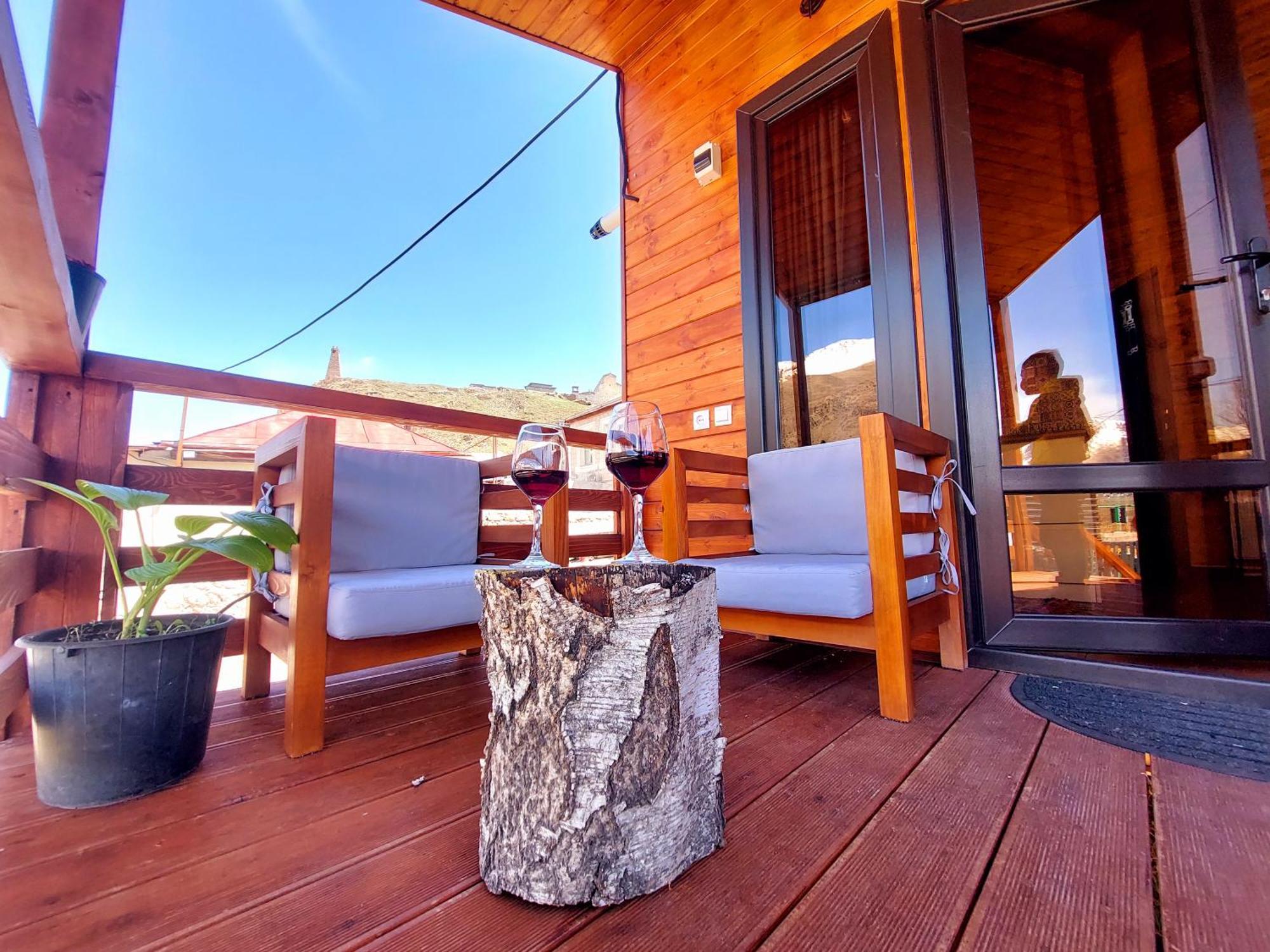 Guesthouse And Cottage Nicolo 卡兹贝吉 客房 照片